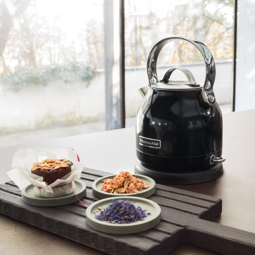 Электрочайник KitchenAid 1,25 л 5KEK1222EOB
