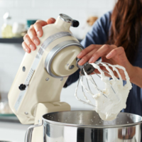 Миксер KitchenAid Artisan 4,8 л 5KSM125EAC