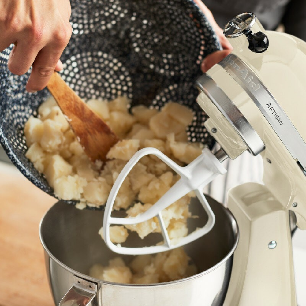 Миксер KitchenAid Artisan 4,8 л 5KSM125EAC