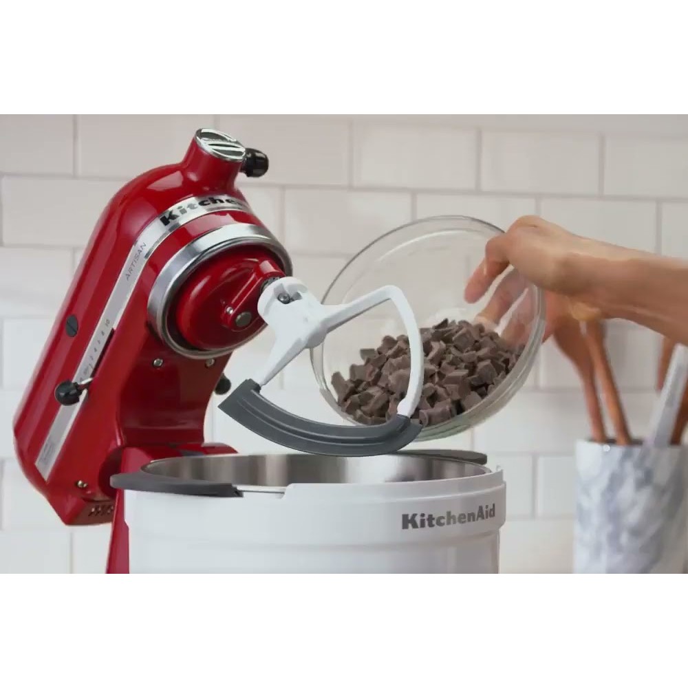 Планетарный миксер KitchenAid Artisan 4,83 л красный 5KSM175PSEER