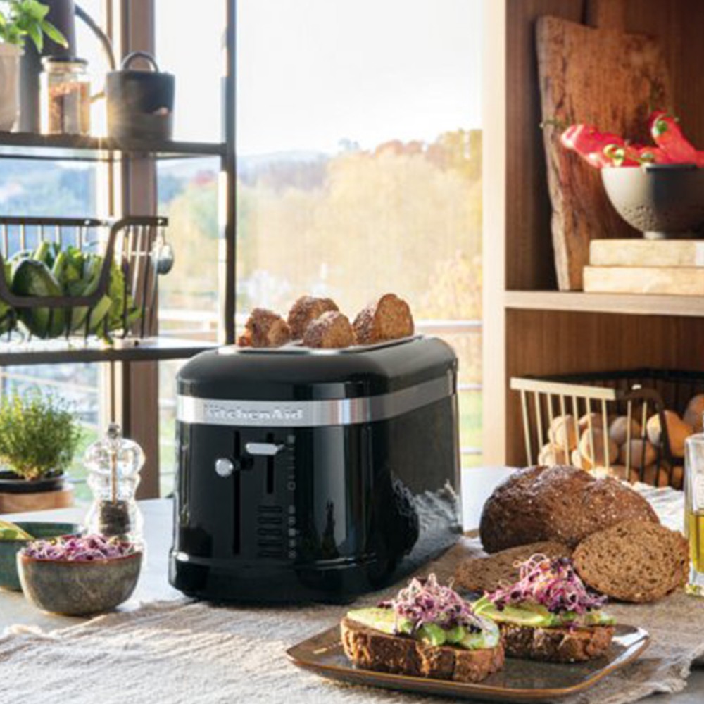 Тостер KitchenAid DESIGN на 4 тоста 2 длинных слота черный 5KMT5115EOB