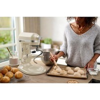 Миксер KitchenAid Artisan 5,6 л кремовый 5KSM60SPXEAC