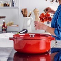 Утятница чугунная с крышкой KitchenAid Cast Iron 5,6 л красная CC006063-001
