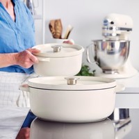Кастрюля чугунная с крышкой KitchenAid Cast Iron 3,3 л миндальный крем CC006056-001
