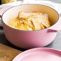 Кастрюля чугунная с крышкой KitchenAid Cast Iron 5,2 л сухая роза CC007431-001