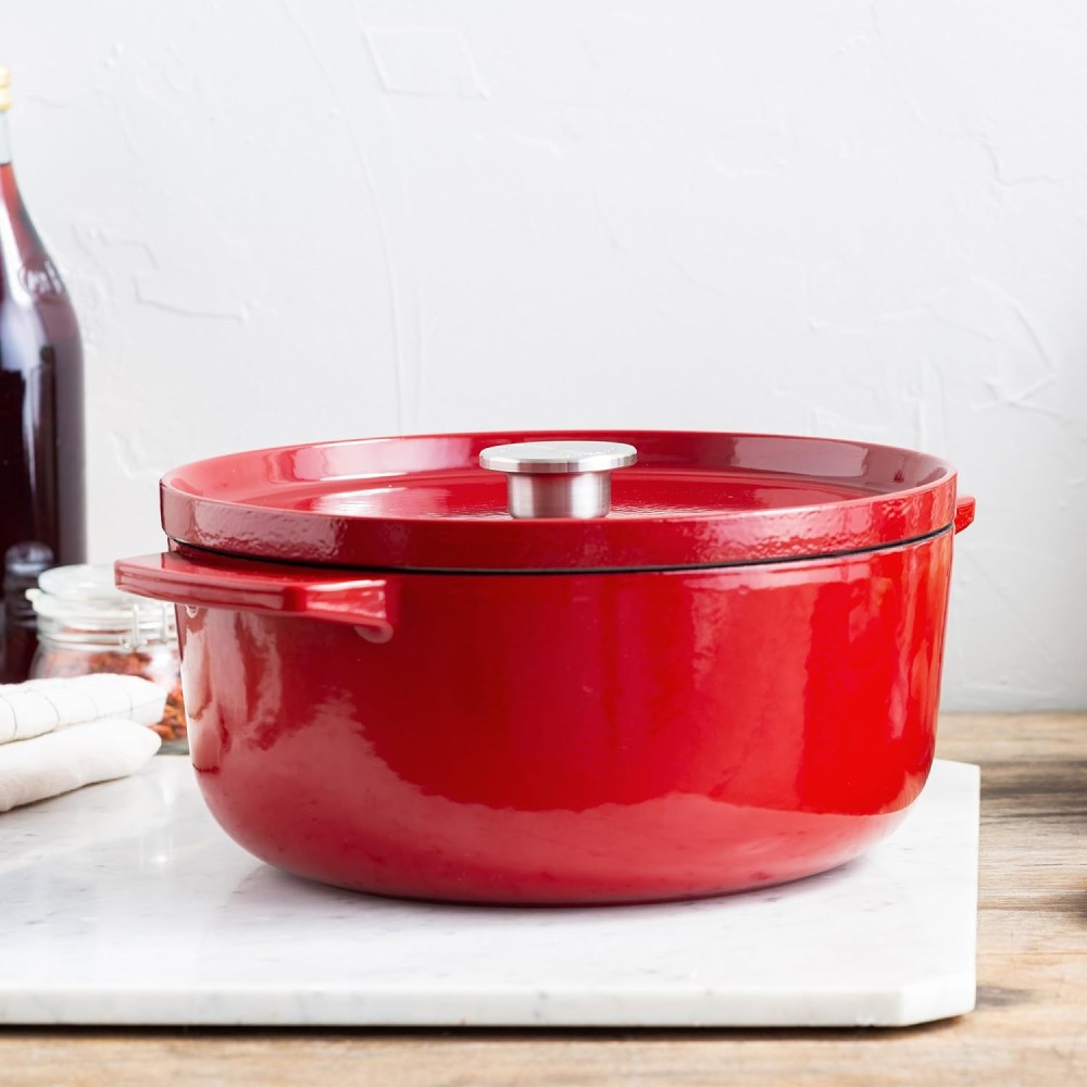 Кастрюля чугунная с крышкой KitchenAid Cast Iron 5,2 л красная CC006060-001