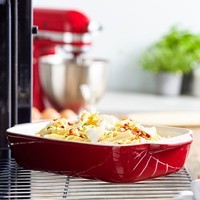 Форма для выпечки KitchenAid Stoneware с крышкой красная 1,9 л CC006106-001
