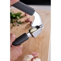 Пресс для чеснока KitchenAid Coreline 19 см серый KAS132OHCGG