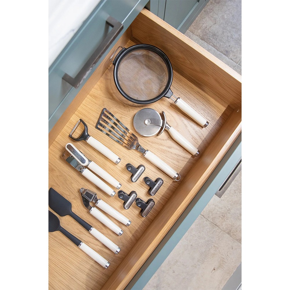 Лопатка для теста KitchenAid Coreline 30 см KAG031OHACE