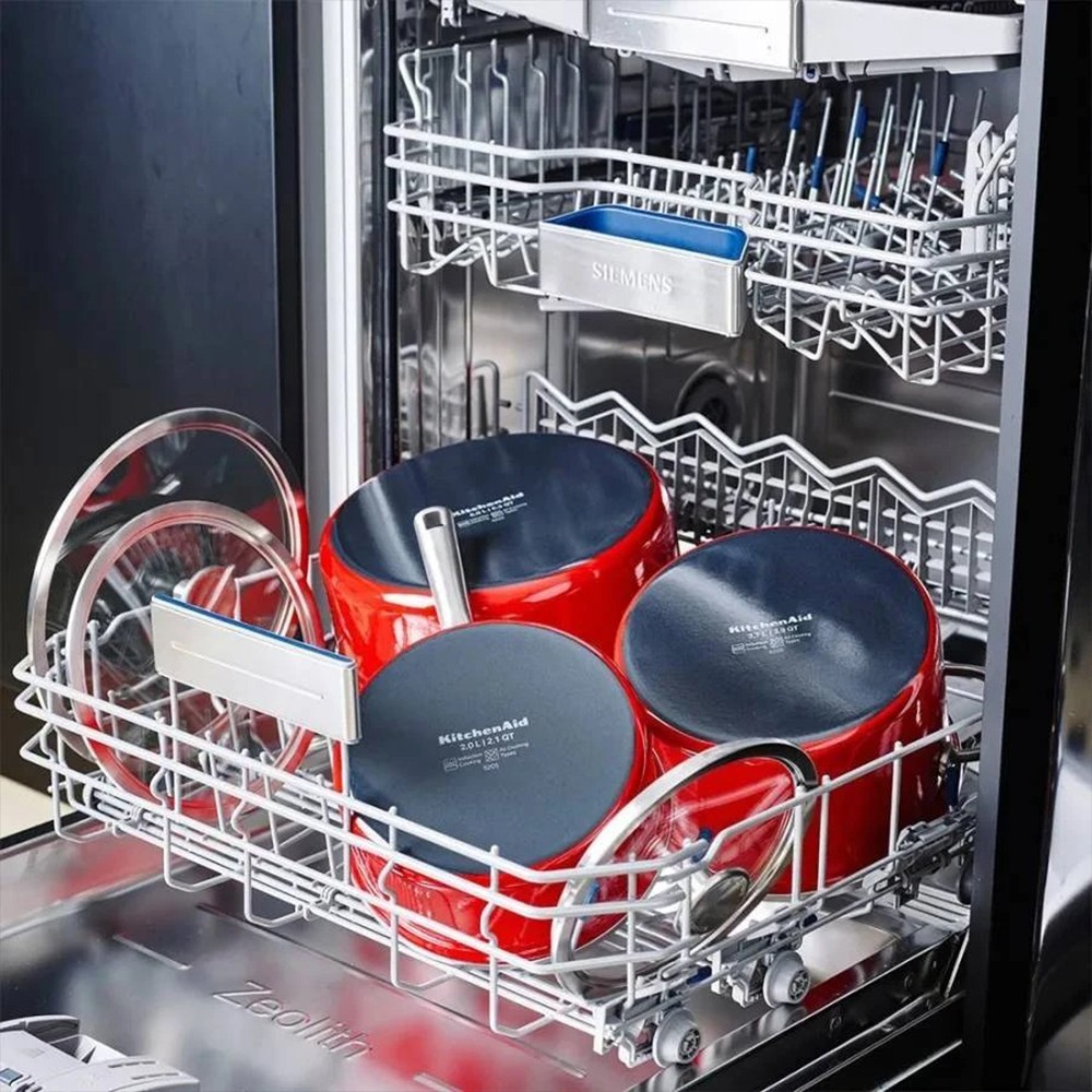 Кастрюля с крышкой KitchenAid Core 3,7 л CC003267-001
