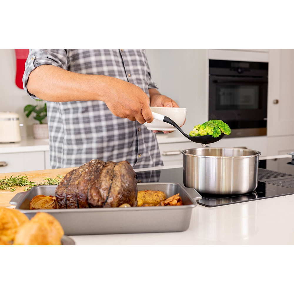 Ложка для сервировки KitchenAid Classic 34 см KHA004OHPNG