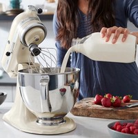 Планетарный миксер KitchenAid Artisan 4,8 л кремовій 5KSM185PSEAC
